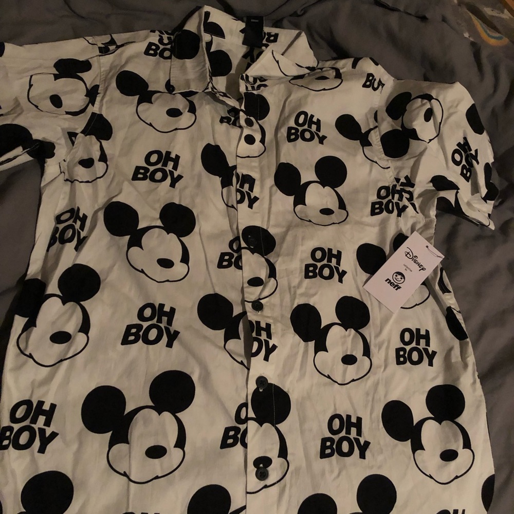 New Disney Mickey Mouse Button Down Shirt